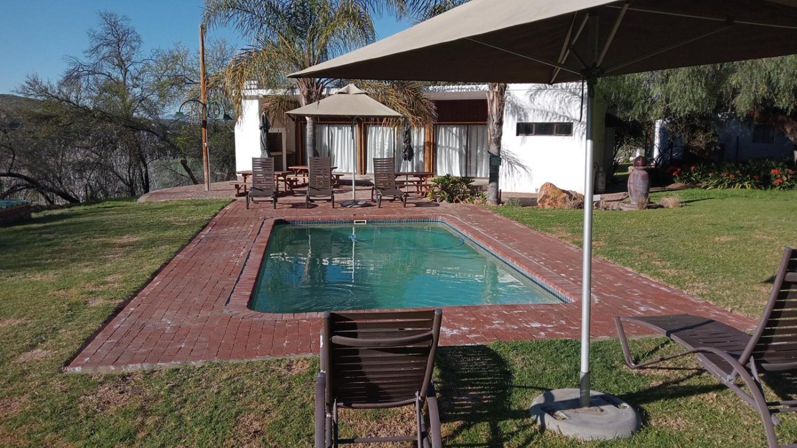 Kranskloof Country Lodge Oudtshoorn Esterno foto