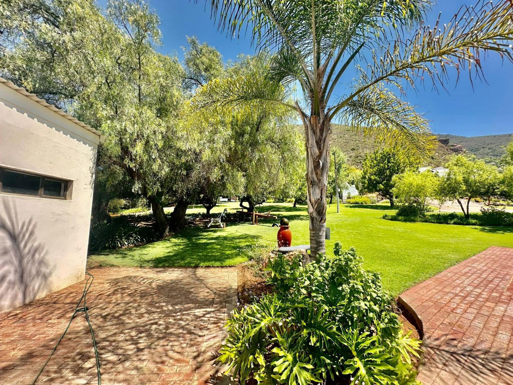 Kranskloof Country Lodge Oudtshoorn Esterno foto