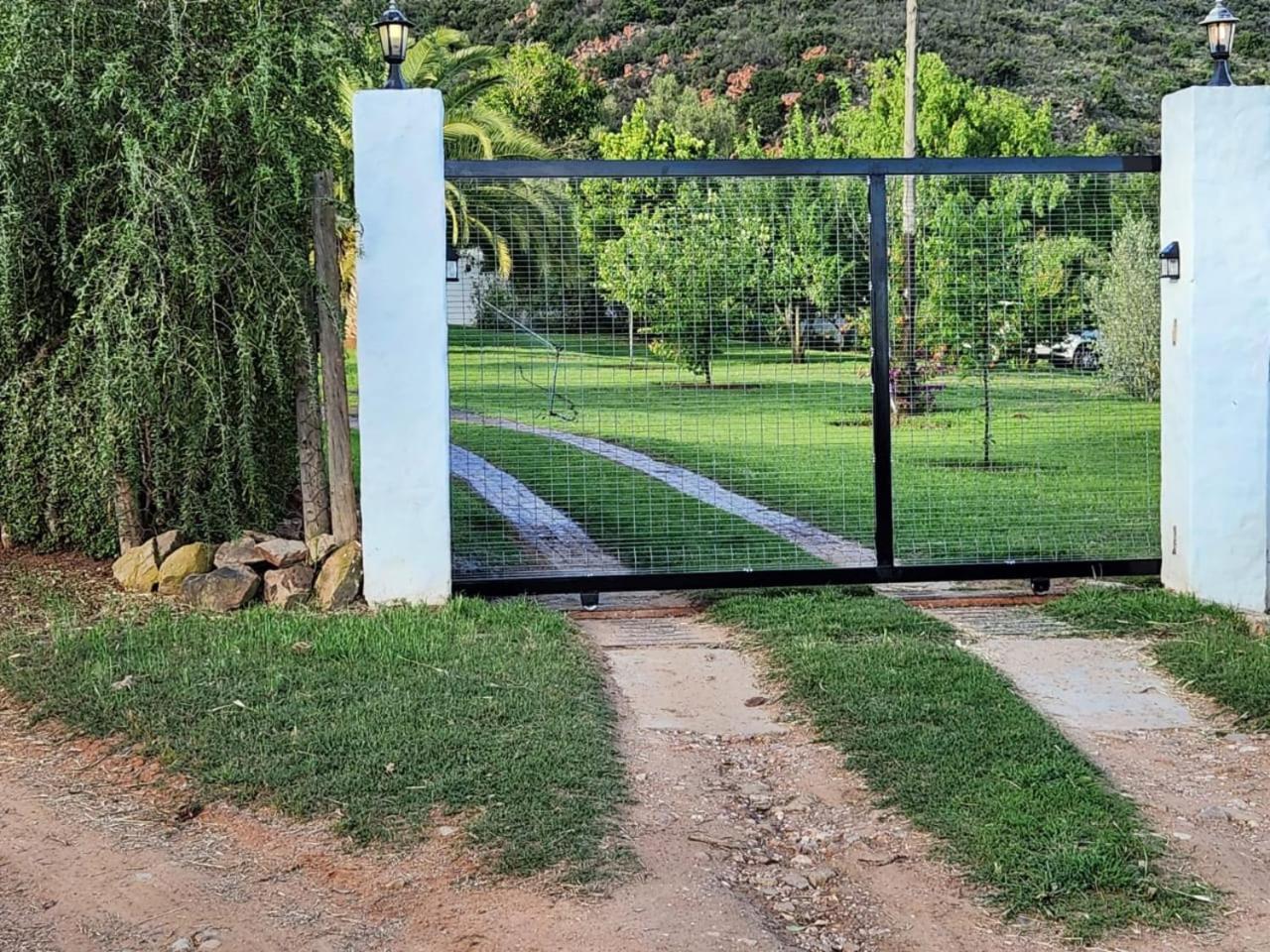 Kranskloof Country Lodge Oudtshoorn Esterno foto